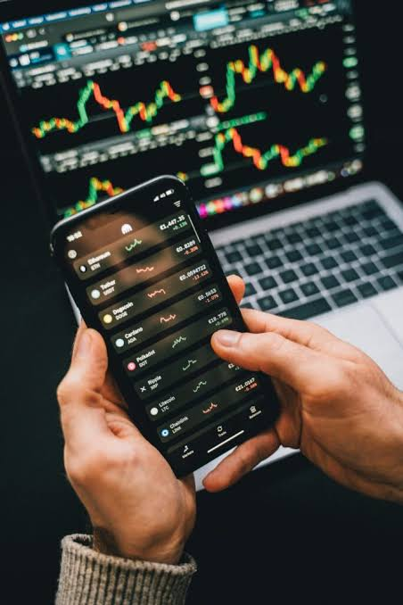 Crypto trading mobile interface